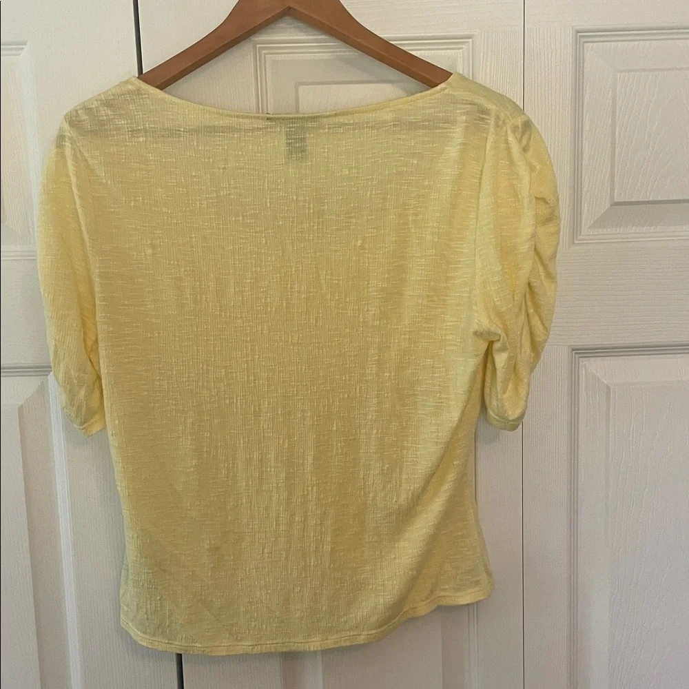 I.N. San Francisco Light Yellow Blouse - Picture 3 of 3
